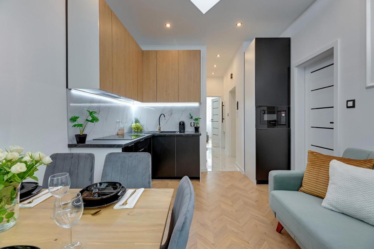 Ideal Apartments Przy Zurawiu Gdańsk Eksteriør bilde